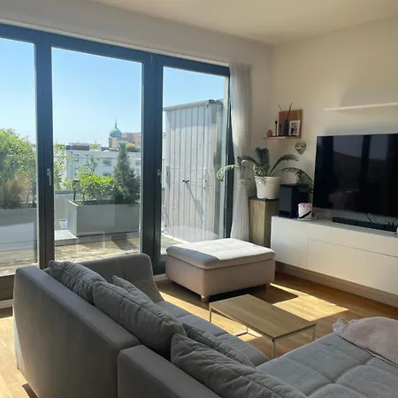 Апартаменты Penthouse Living Mitte