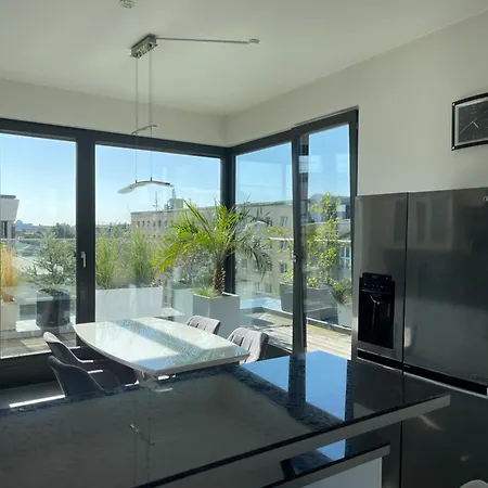Penthouse Living Mitte *