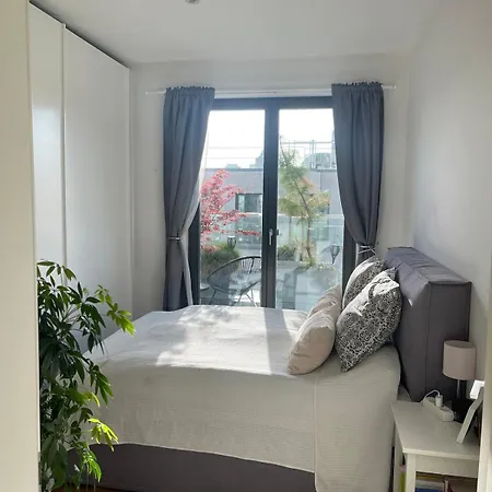 Apartment Penthouse Living Mitte