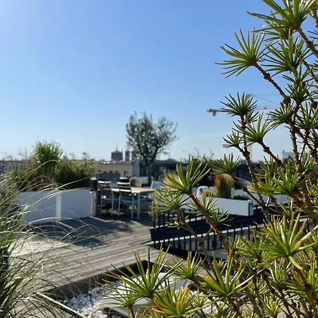 Penthouse Living Mitte شقة